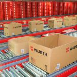 Würth 集團(tuán)設(shè)在庫澤騷的最先進(jìn)、性能最高的配送中心每天處理大約 60,000 個(gè)訂單項(xiàng)。